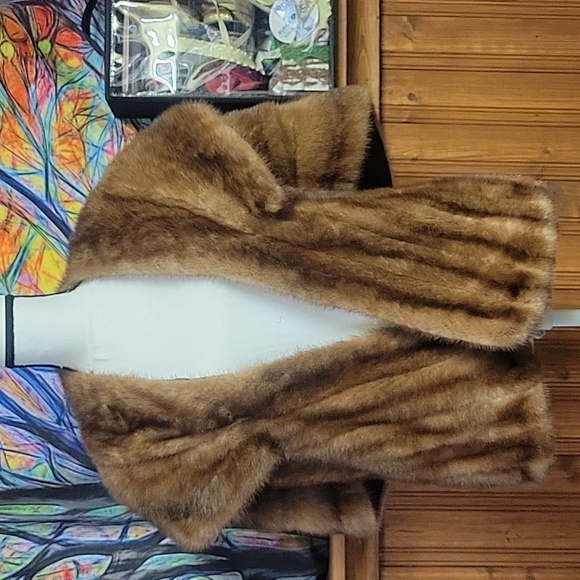 Fleminglon Furs Jackets & Blazers - Fleminglon Furs Luxurious Brown Faux Fur Jacket